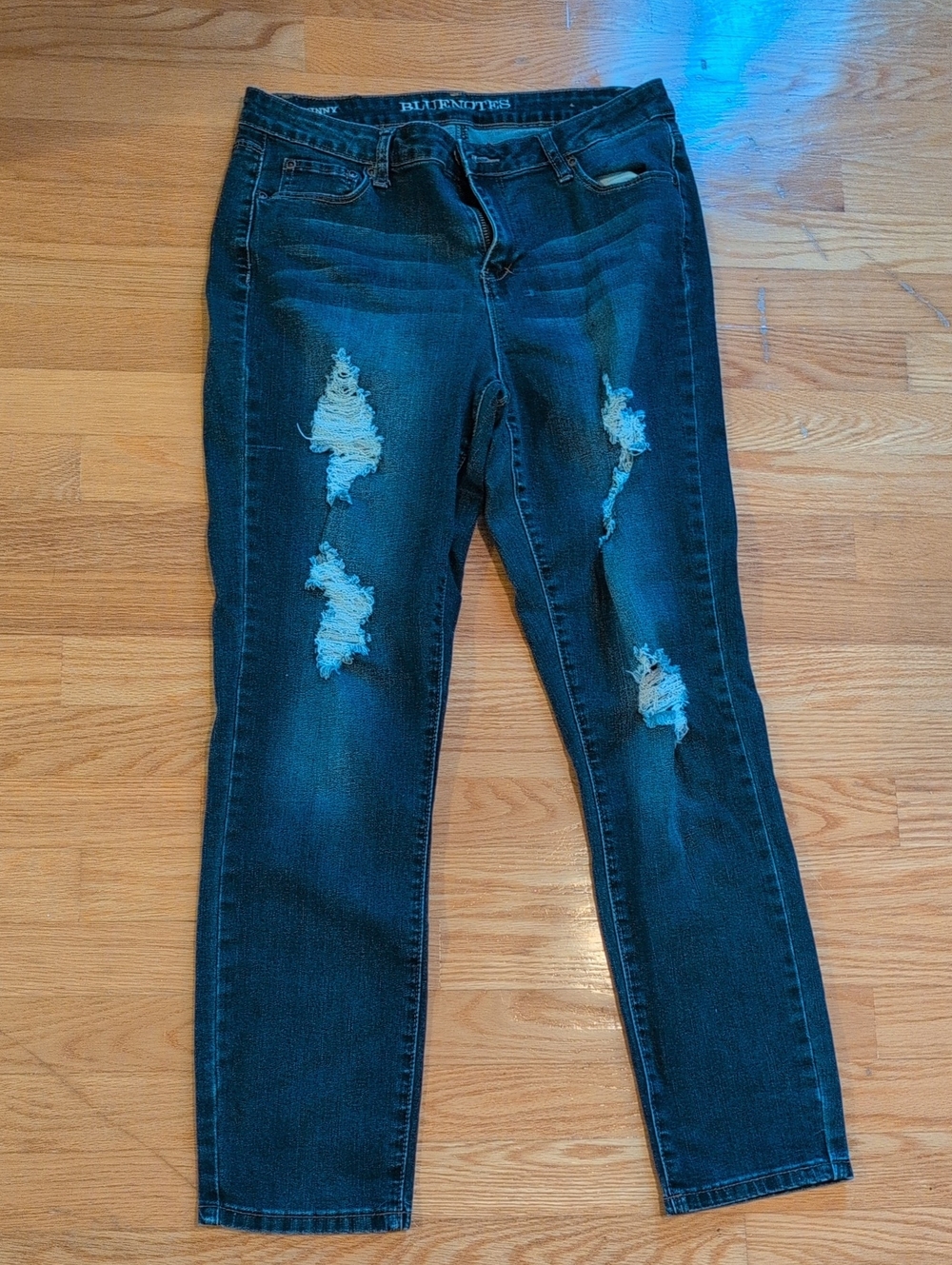 Bluenotes Women's Ripped Skinny Jeans - Dark Blue Wash